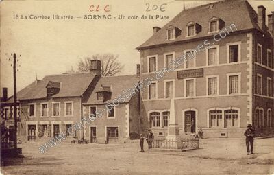 Carte postale ancienne Un coin de la Place — Sornac (Corrèze)