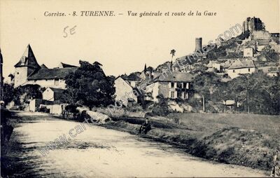 Carte postale ancienne Vue générale et route de la Gare — Turenne (Corrèze)