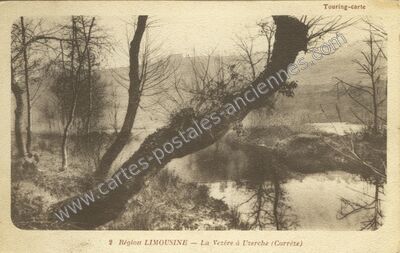 Carte postale ancienne La Vezère à Uzerche — Uzerche (Corrèze)