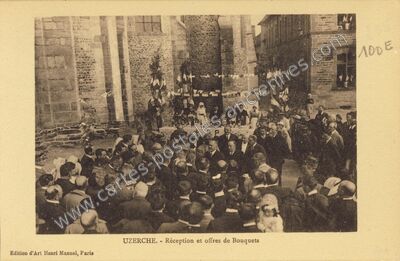 Carte postale ancienne Réception et offres de Bouquets — Uzerche (Corrèze)