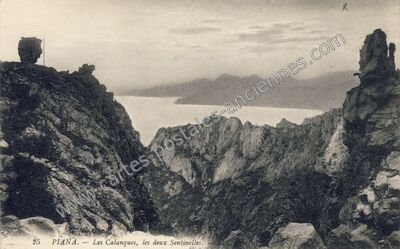 Carte postale ancienne Les Calanques, les deux Sentinelles — Calanches de Piana (Corse-du-Sud)