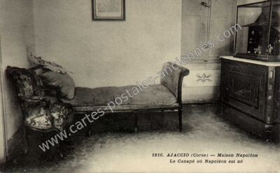 Carte postale ancienne Maison Napoléon / Le Canapé où Napoléon est né — Ajaccio (Corse-du-Sud)