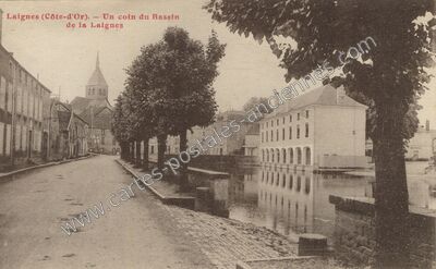 Carte postale ancienne Un coin du Bassin de la Laignes — Laignes (Côte-d'Or)