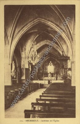 Carte postale ancienne Intérieur de l'Église — Meursault (Côte-d'Or)