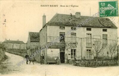 Carte postale ancienne Rue de l'Église — Saint-Rémy (Côte-d'Or)