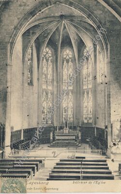 Carte postale ancienne Intérieur de l'Eglise — Capestang (Hérault)
