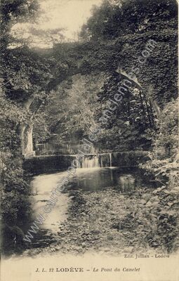 Carte postale ancienne Le Pont du Canelet — Lodève (Hérault)