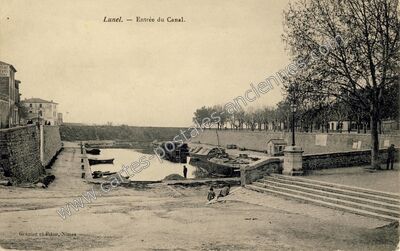 Carte postale ancienne Entrée du Canal — Lunel (Hérault)