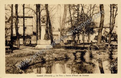 Carte postale ancienne Le Parc - Statue d'Henri de Bornier — Lunel (Hérault)