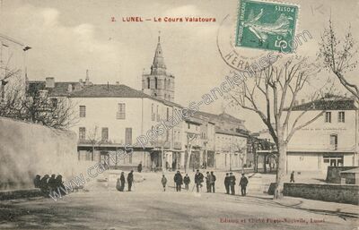 Carte postale ancienne Le Cours Valatoura — Lunel (Hérault)