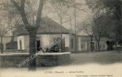 Carte postale ancienne Arène Pavillon — Lunel (Hérault)