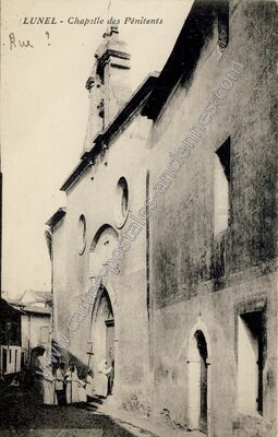 Carte postale ancienne Chapelle des Pénitents — Lunel (Hérault)