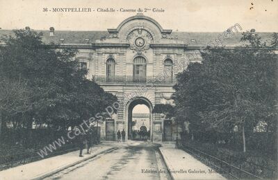 Carte postale ancienne Citadelle - Caserne du 2 me Génie — Montpellier (Hérault)