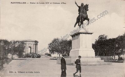 Carte postale ancienne Statue de Louis XIV et Château d'Eau — Montpellier (Hérault)
