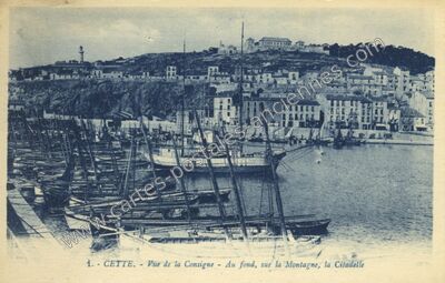 Carte postale ancienne Vue de la Consigne - Au fond, sur la Montagne, la Citadelle — Sète (Hérault)