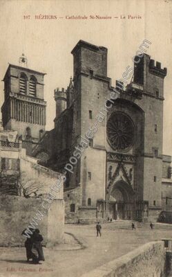 Carte postale ancienne Cathédrale St-Nazaire — Le Parvis — Béziers (Hérault)