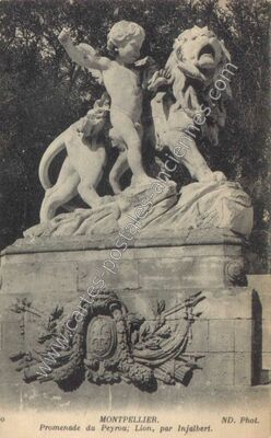 Carte postale ancienne Promenade du Peyrou; Lion, par Injalbert — Montpellier (Hérault)