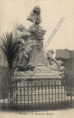 Carte postale ancienne Le Monument Molière — Pézenas (Hérault)