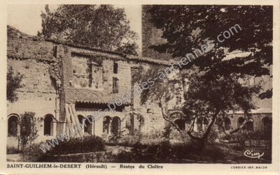 Carte postale ancienne Restes du Cloître — Saint-Guilhem-le-Désert (Hérault)