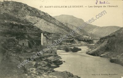 Carte postale ancienne Les Gorges de l'Hérault — Saint-Guilhem-le-Désert (Hérault)