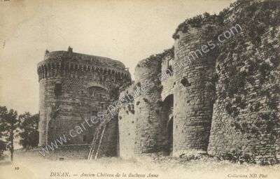 Carte postale ancienne Ancien Château de la duchesse Anne — Dinan (Côtes-d'Armor)