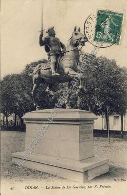Carte postale ancienne La Statue de Du Guesclin, par E. Frémiet — Dinan (Côtes-d'Armor)