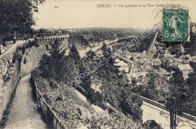 Carte postale ancienne Vue générale et la Tour Sainte-Catherine — Dinan (Côtes-d'Armor)
