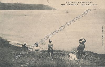 Carte postale ancienne La Bretagne Pittoresque - Baie de St Laurent — Saint-Brieuc (Côtes-d'Armor)