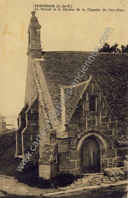 Carte postale ancienne Le Portail et le Clocher de la Chapelle du Port-Blanc — Penvénan (Côtes-d'Armor)