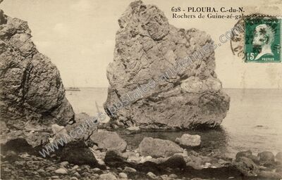 Carte postale ancienne Rochers de Guine-zé-gal — Plouha (Côtes-d'Armor)