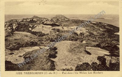 Carte postale ancienne Vue dans l'Ile Miliau Les Rochers — Trébeurden (Côtes-d'Armor)