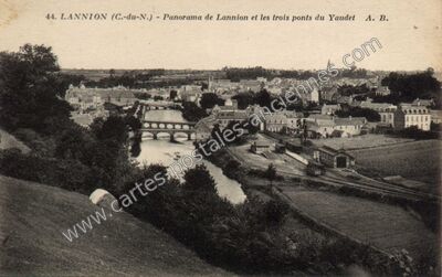 Carte postale ancienne Panorama de Lannion et les trois ponts du Yaudet — Lannion (Côtes-d'Armor)