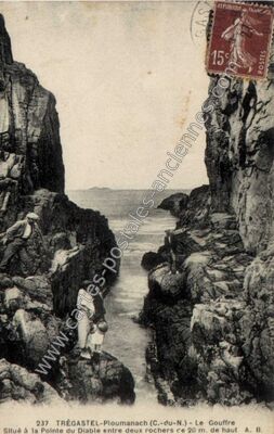 Carte postale ancienne Tregastel Ploumanach — Trégastel (Côtes-d'Armor)