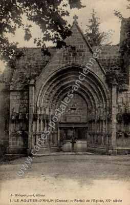 Carte postale ancienne Portail de l'Eglise, XVe siècle — Moutier-d'Ahun (Creuse)