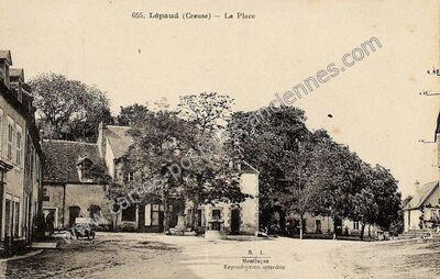 Carte postale ancienne La Place — Lépaud (Creuse)