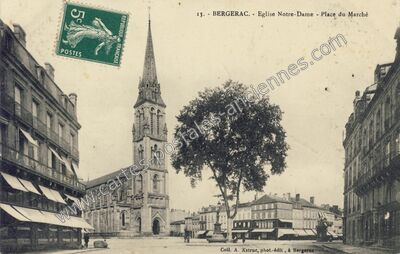 Carte postale ancienne Eglise Notre-Dame - Place du Marché — Bergerac (Dordogne)