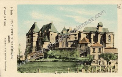 Carte postale ancienne Chateau de Biron — Biron (Dordogne)