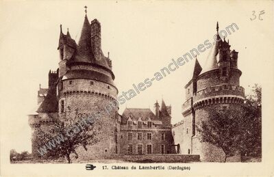 Carte postale ancienne Chateau de Lambertie — Mialet (Dordogne)