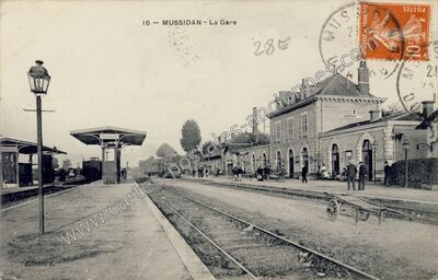 Carte postale ancienne La Gare — Mussidan (Dordogne)
