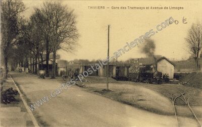 Carte postale ancienne Gare des Tramways et Avenue de Limoges — Thiviers (Dordogne)
