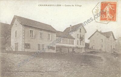 Carte postale ancienne Centre du Village — Charmauvillers (Doubs)