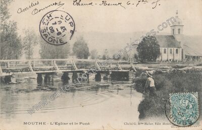 Carte postale ancienne L'Eglise et le Pont — Mouthe (Doubs)