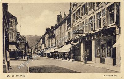 Carte postale ancienne La Grande Rue — Ornans (Doubs)
