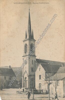 Carte postale ancienne Eglise Catholique — Voujeaucourt (Doubs)