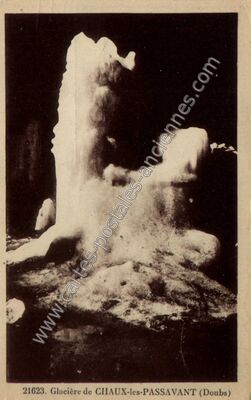 Carte postale ancienne Glacière — Chaux-lès-Passavant (Doubs)