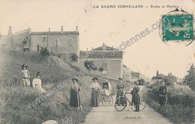 Carte postale ancienne Écoles et Mairie — La Baume-Cornillane (Drôme)