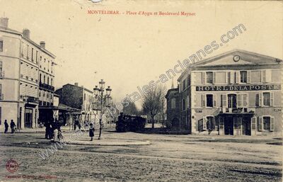 Carte postale ancienne Place d'Aygu et Boulevard Meynot — Montélimar (Drôme)