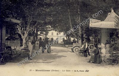 Carte postale ancienne La Gare — Montélimar (Drôme)