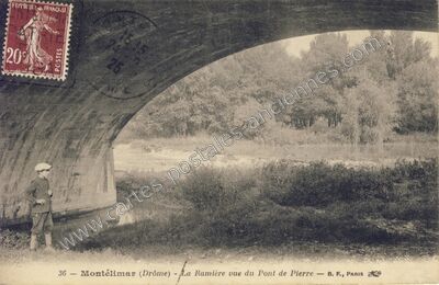 Carte postale ancienne La Ramière vue du Pont de Pierre — Montélimar (Drôme)