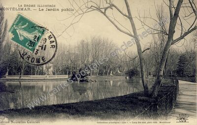 Carte postale ancienne Le Jardin public — Montélimar (Drôme)